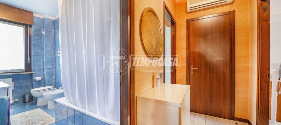 2 Schlafzimmer Wohnung in Verona, Italy, Nr. 312643 7