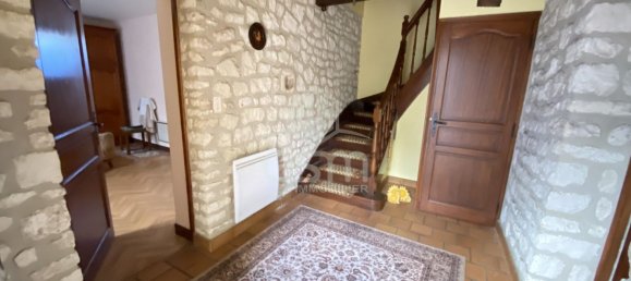 4 bedrooms House in Maille, France No. 57130 4