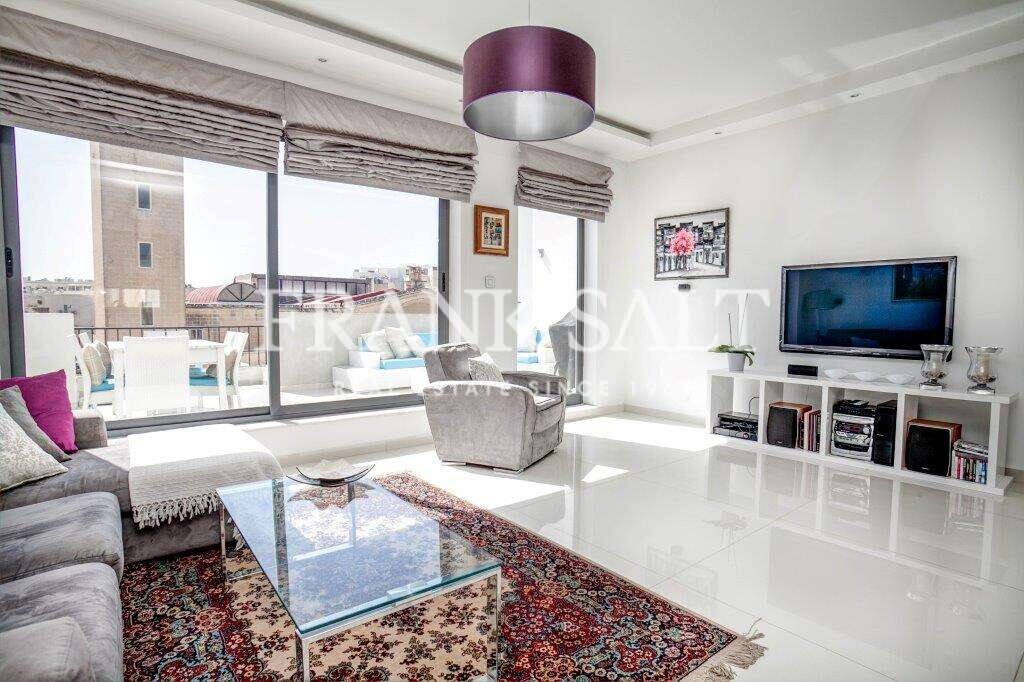 3 bedrooms Apartment in Swieqi, Malta No. 9054