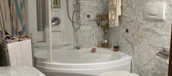 2 chambres Appartement à Carrara, Italy No. 31087 4