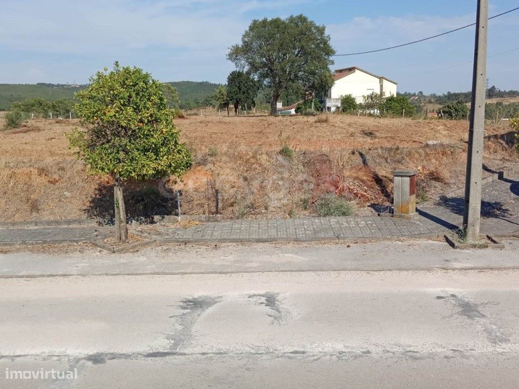 Terreno em Tomar, Portugal 7050 m² N.º 79629