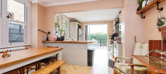 5 bedrooms House in Broadstairs, United Kingdom No. 10948 3