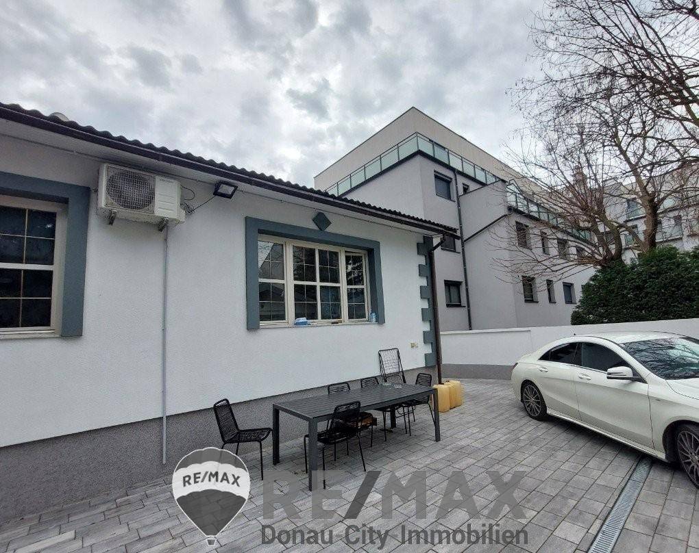 5 rooms House in Enzesfeld-Lindabrunn, Austria No. 132322