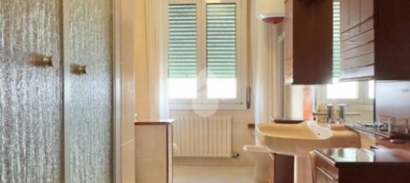 3 Schlafzimmer Wohnung in Novi Ligure, Italy, Nr. 15813 23