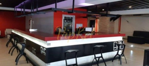 240m² Commercial property in Perillo, Spain No. 51189 7
