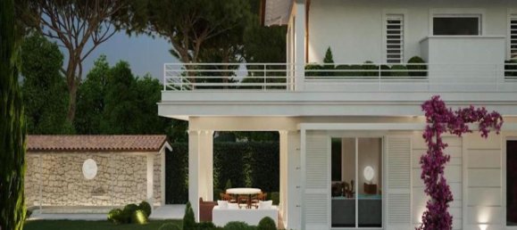 4 rooms Villa in Forte dei Marmi, Italy No. 192237 2