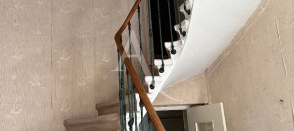 5 bedrooms House in Vauvert, France No. 339934 5