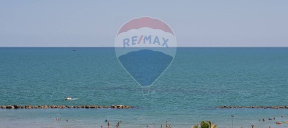 3 bedrooms Penthouse in Montesilvano, Italy No. 262163 23