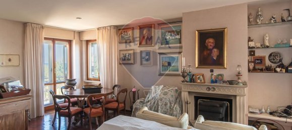 3 bedrooms Penthouse in Montesilvano, Italy No. 262163 6