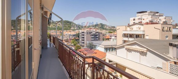 3 bedrooms Penthouse in Montesilvano, Italy No. 262163 19