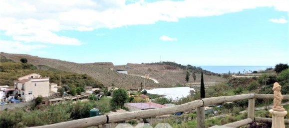 2 bedrooms House in Almayate Bajo, Spain No. 38718 11