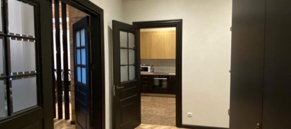 3 bedrooms Apartment in Nasimi, Azerbaijan No. 2090 3