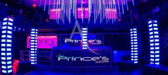 Gewerbliche Immobilie in Thionville, France 640m², Nr. 64400 12