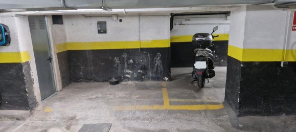 Garage à Madrid, Spain 623m² No. 113994 8