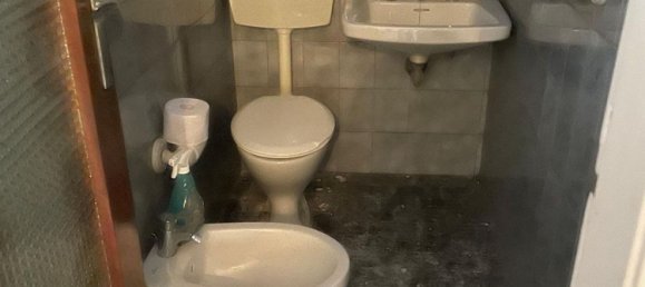 3 rooms House in Carrara, Italy No. 117723 5