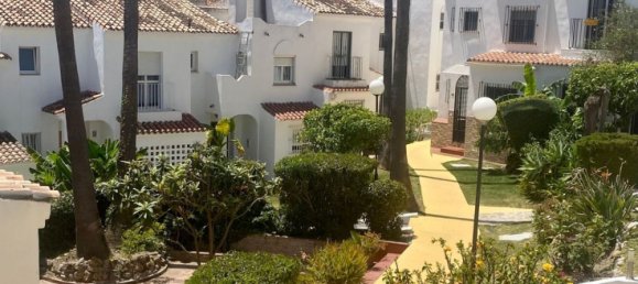 3 bedrooms Townhouse in Estepona, Spain No. 166172 20