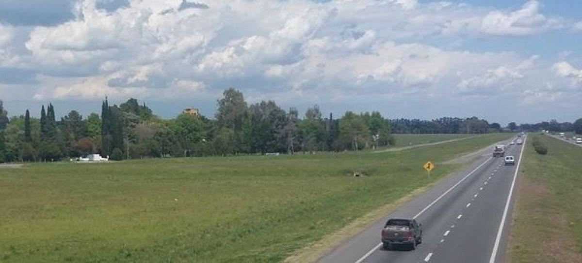  قطعة أرض في Buenos Aires, Argentina رقم 117579