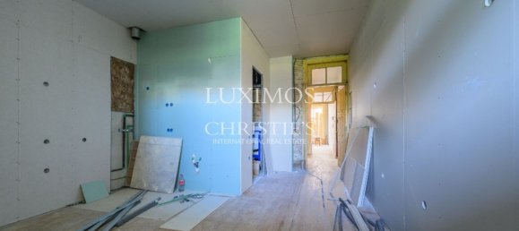 255m² Building in Porto, Portugal No. 104292 19