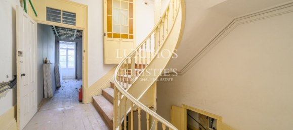 255m² Building in Porto, Portugal No. 104292 16