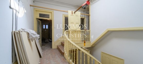 255m² Building in Porto, Portugal No. 104292 13