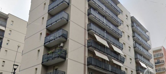 2غرفة شقة في Pioltello, Italy رقم 227327 2