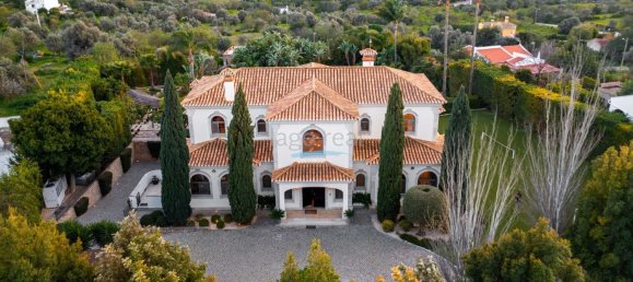 5 bedrooms Villa in Loule, Portugal No. 108712 3