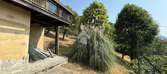 6 bedrooms House in Lanzo Torinese, Italy No. 302425 4