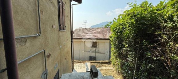 6 bedrooms House in Lanzo Torinese, Italy No. 302425 15