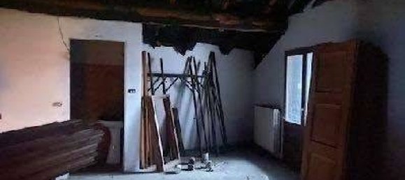 Apartamento de 2 dormitorios en Chiomonte, Italy No. 280636 10