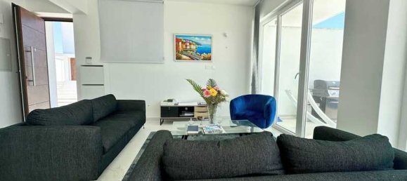 3 bedrooms House in Pyla, Cyprus No. 10859 12