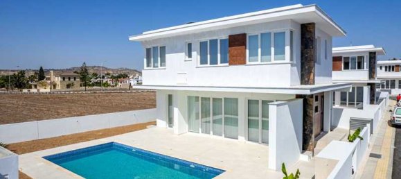 3 bedrooms House in Pyla, Cyprus No. 10859 16