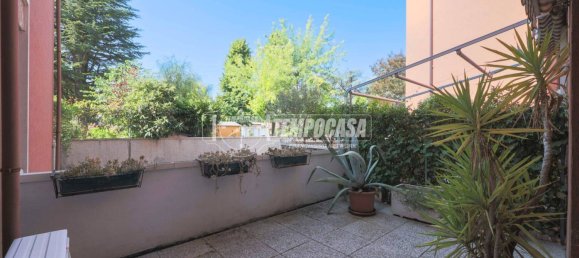 2 bedrooms Apartment in Anzola dell'Emilia, Italy No. 330264 6
