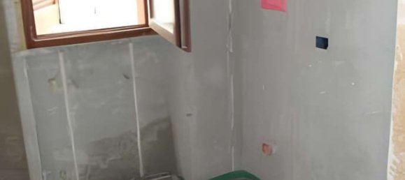 188m² Office in Cassano d'Adda, Italy No. 306780 4