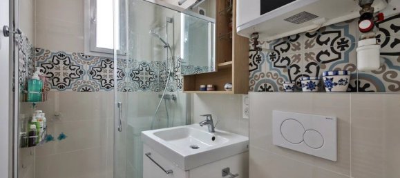 2 bedrooms Apartment in Paris, France No. 325275 10