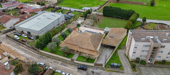 4 chambres house à vendre à Milheiros de Poiares, Santa Maria da Feira, Aveiro, Portugal № 21001 10
