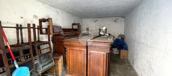 Garaje en Cernusco sul Naviglio, Italy 12 m² No. 359058 3