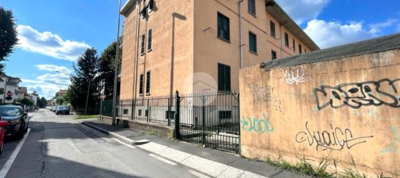Garaje en Cernusco sul Naviglio, Italy 12 m² No. 359058 10