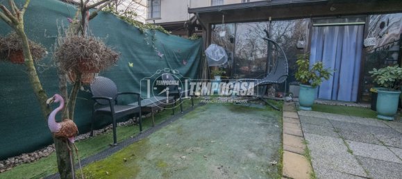 4 rooms House in Modena, Italy No. 59881 5