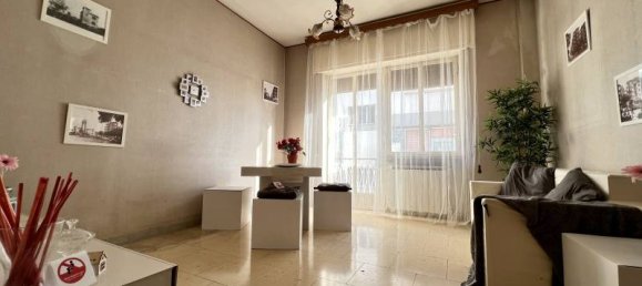 2 bedrooms Apartment in Rome, Italy No. 7914 5