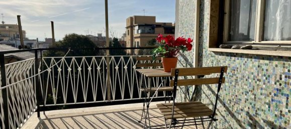 2 bedrooms Apartment in Rome, Italy No. 7914 15