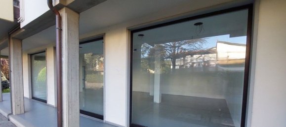 Imóvel comercial em Arezzo, Italy 90 m² N.º 213909 10