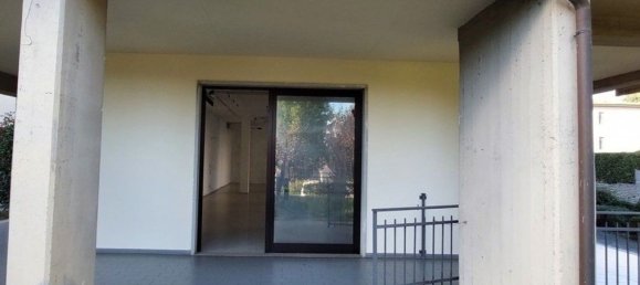 Imóvel comercial em Arezzo, Italy 90 m² N.º 213909 2