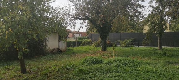 Земельный участок 700м² в Сюрбур, Франция № 155807 5