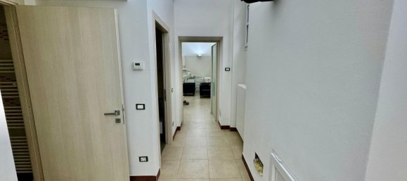 Büro in Piacenza, Italy 277m², Nr. 81630 3