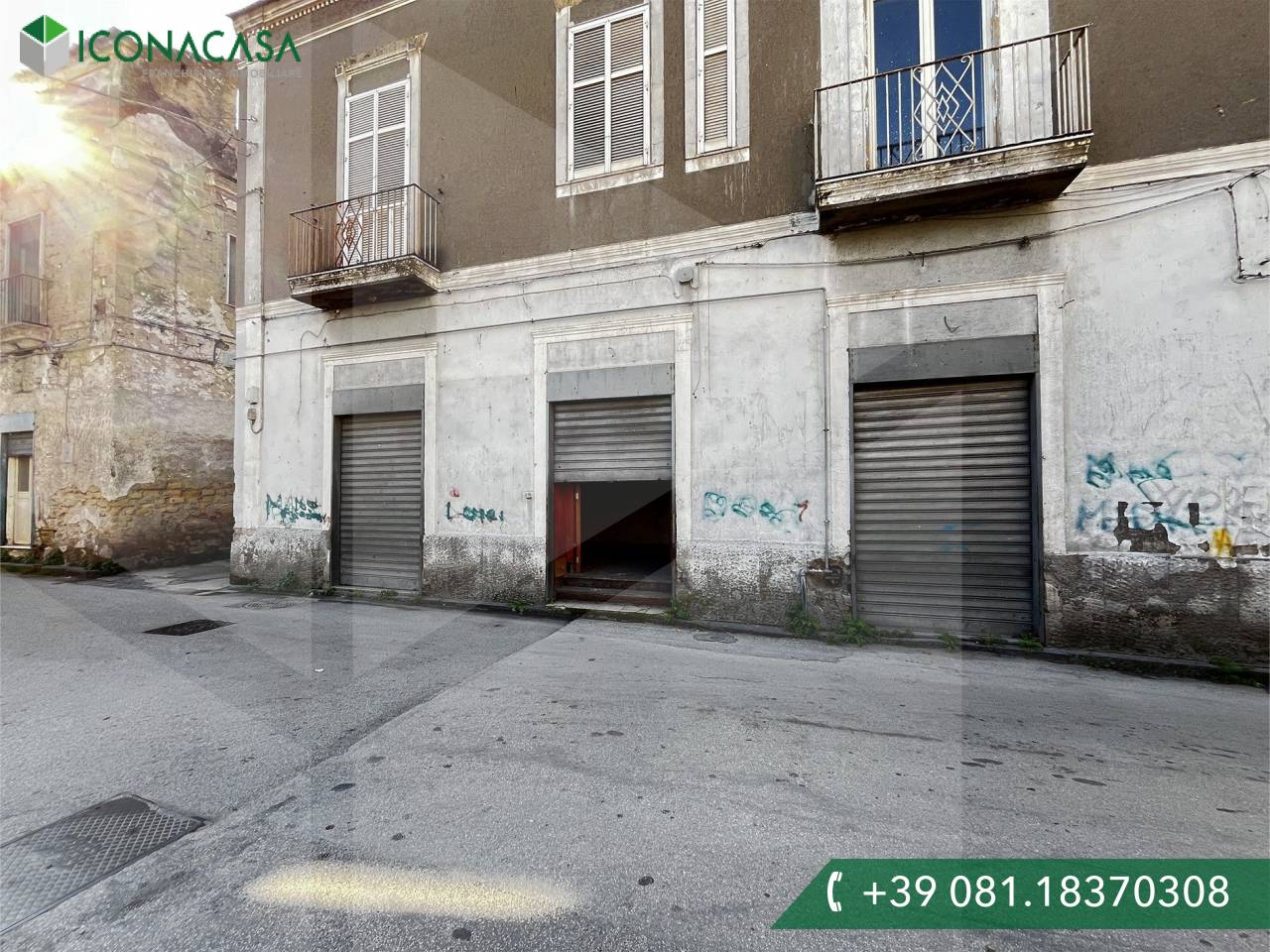 3 rooms Commercial property in Arzano, Italy No. 25363
