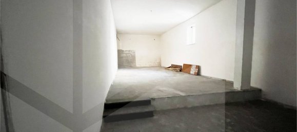 3 rooms Commercial property in Arzano, Italy No. 25363 6