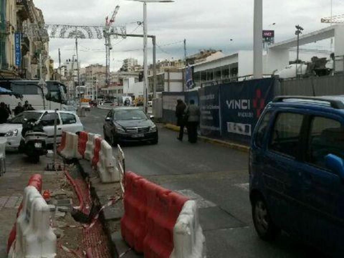 610m² Factory in Cannes, France No. 17803