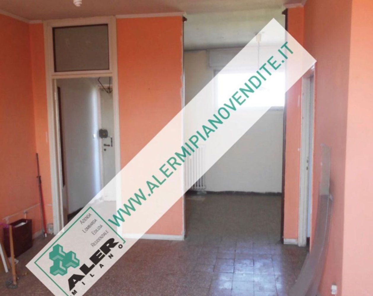 Apartamento de 3 habitaciónes en Milan, Italy No. 240244