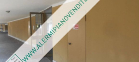 Apartamento de 3 habitaciónes en Milan, Italy No. 240244 5