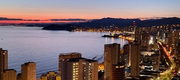 Apartamento de 2 dormitorios en Benidorm, Spain No. 189900 7